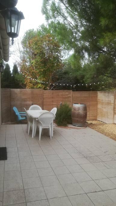 Gite Aux Aspres Logement De 65M² Fontcouverte  Exterior foto